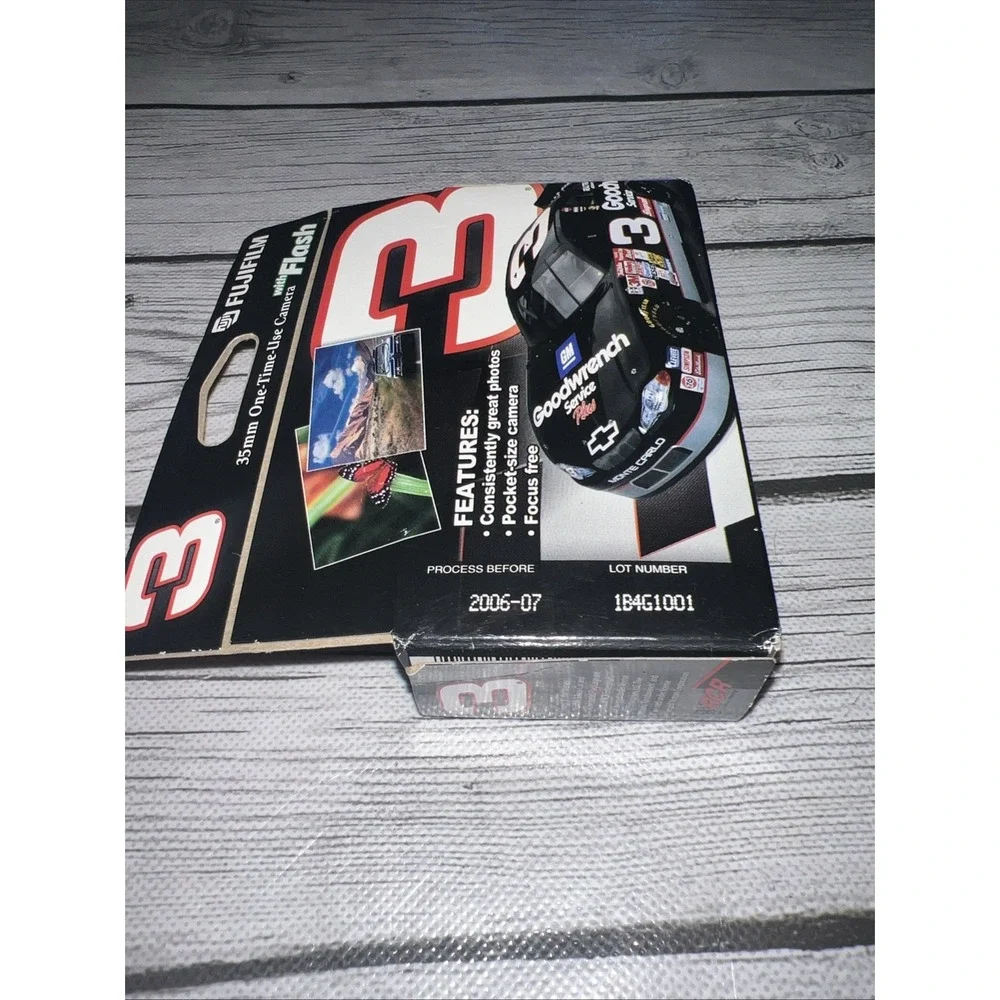 Dale Earnhardt #3 Nascar Black Camera FujiFilm Flash Sealed 35 mm